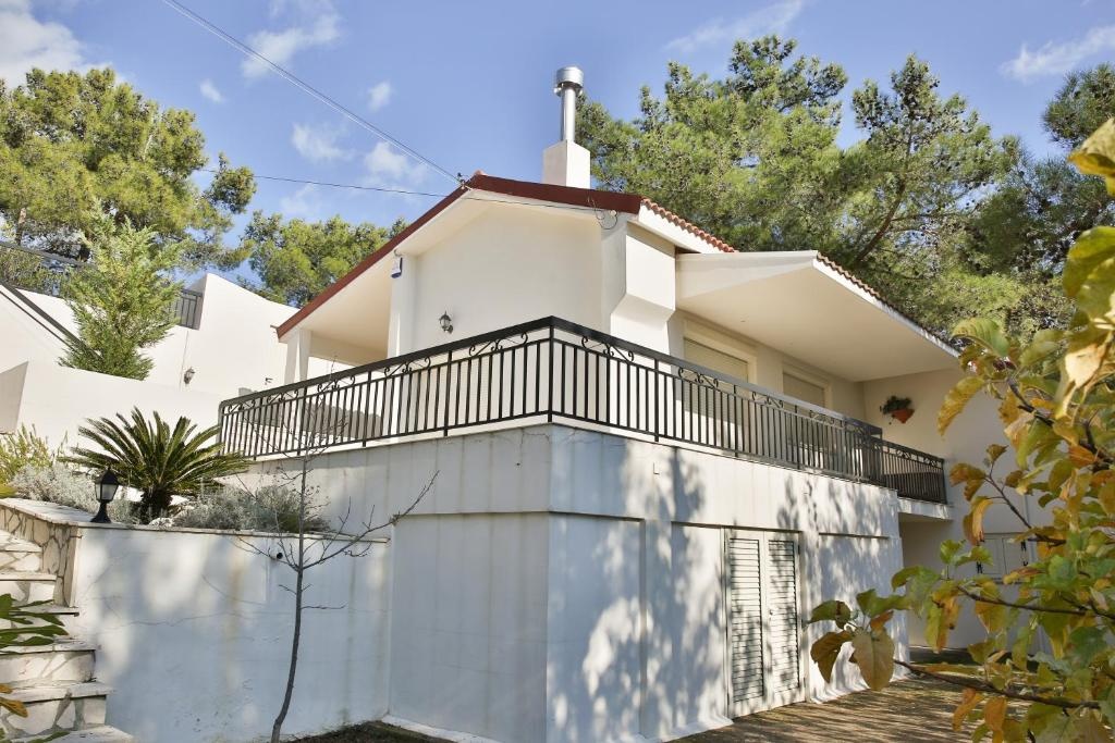 Nestor Hillside House by TrulyCyprus