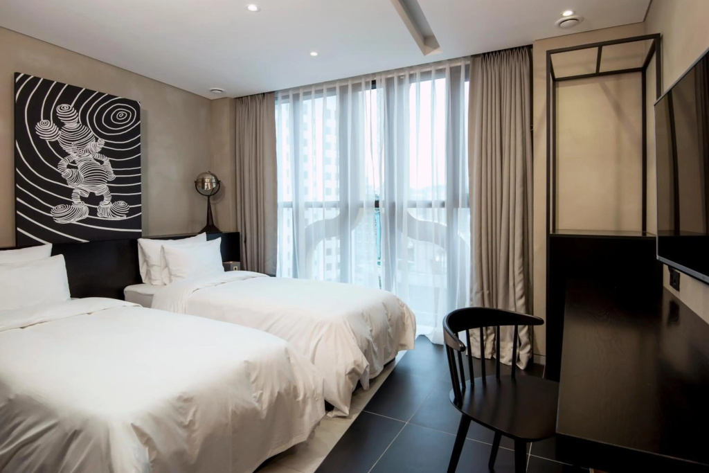 Отель Hotel the Designers Dongdaemun в Сеуле