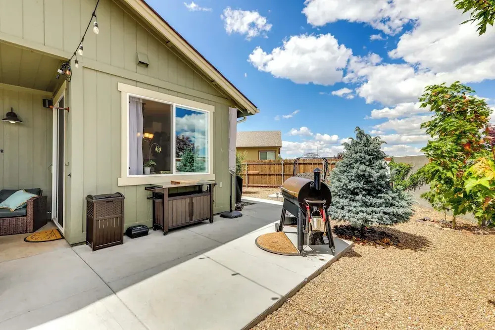 Flagstaff Home w/ Backyard Oasis: 38 Mi to Sedona!