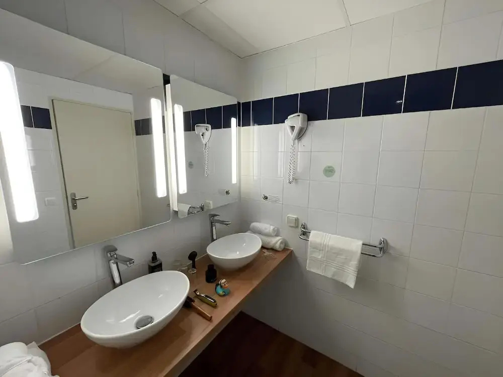 ibis Styles Toulouse Blagnac Aeroport - Chambres