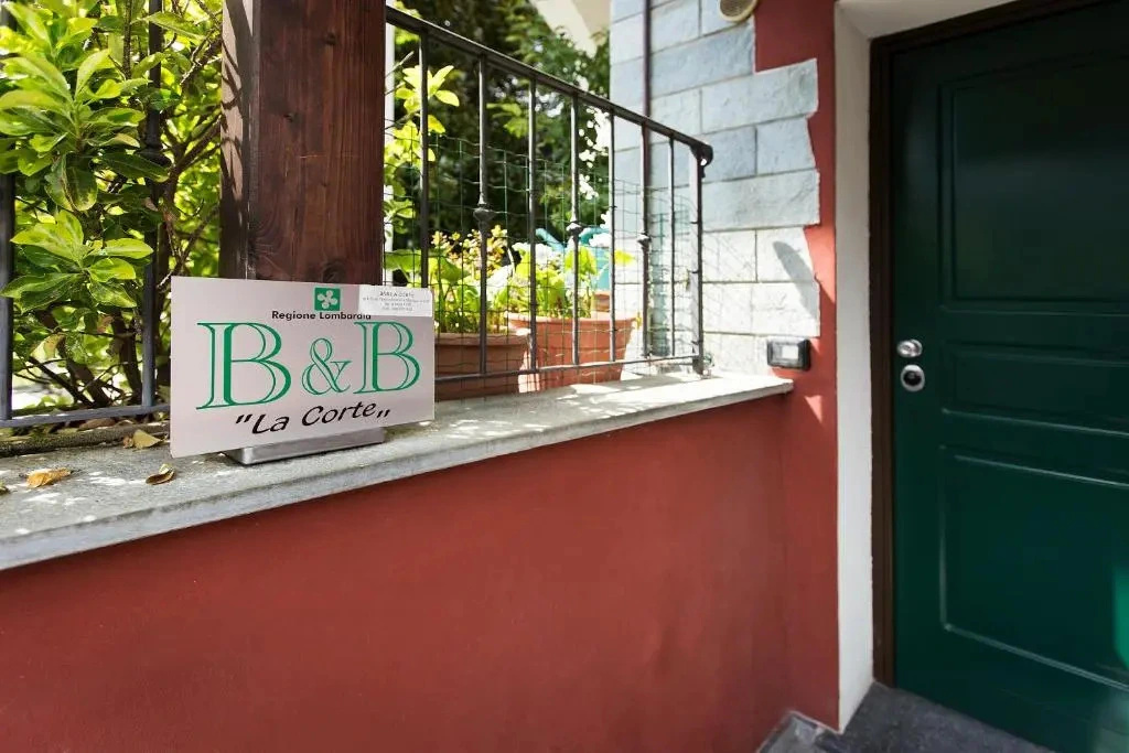 LA CORTE Bed & Breakfast