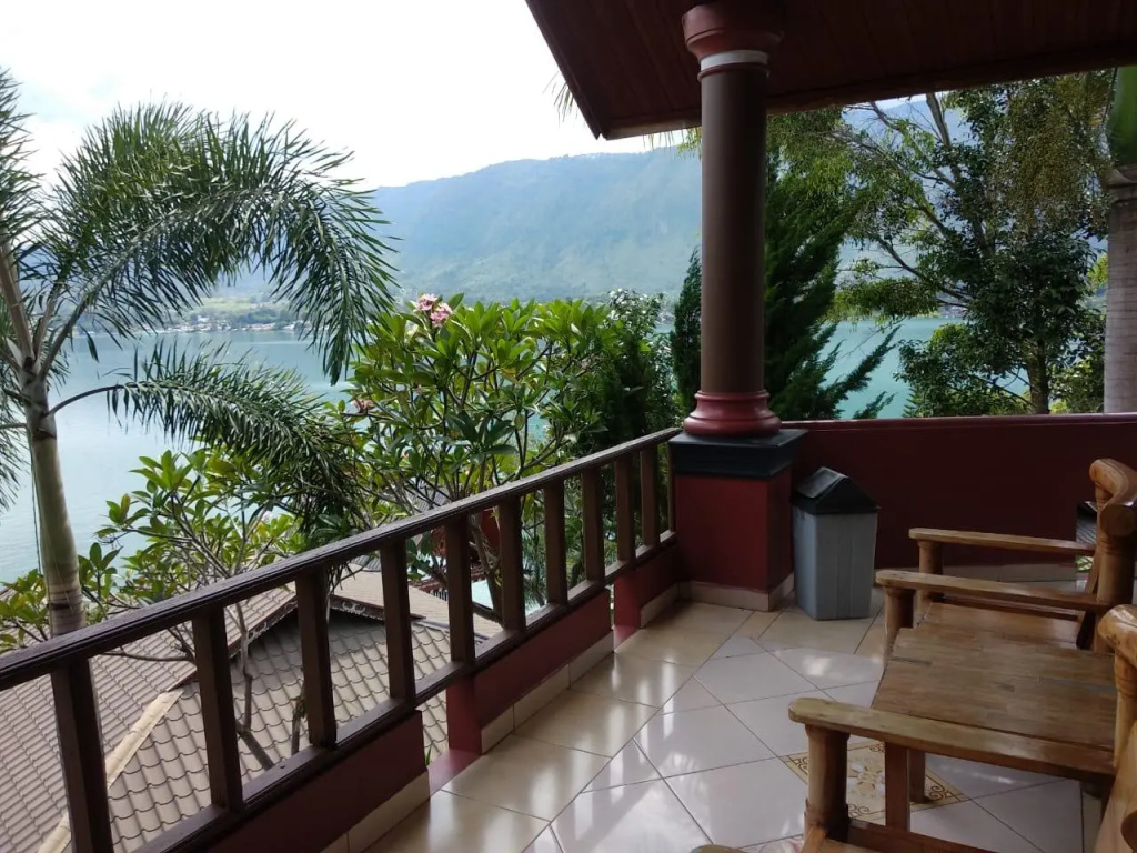 Balcony & Terrace