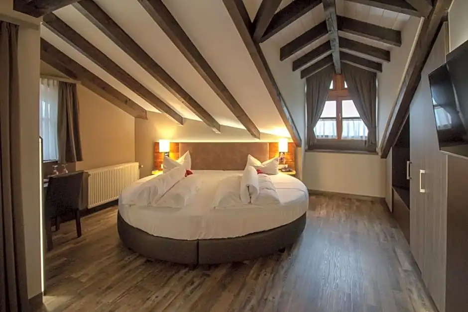 Standard Single room with balcony