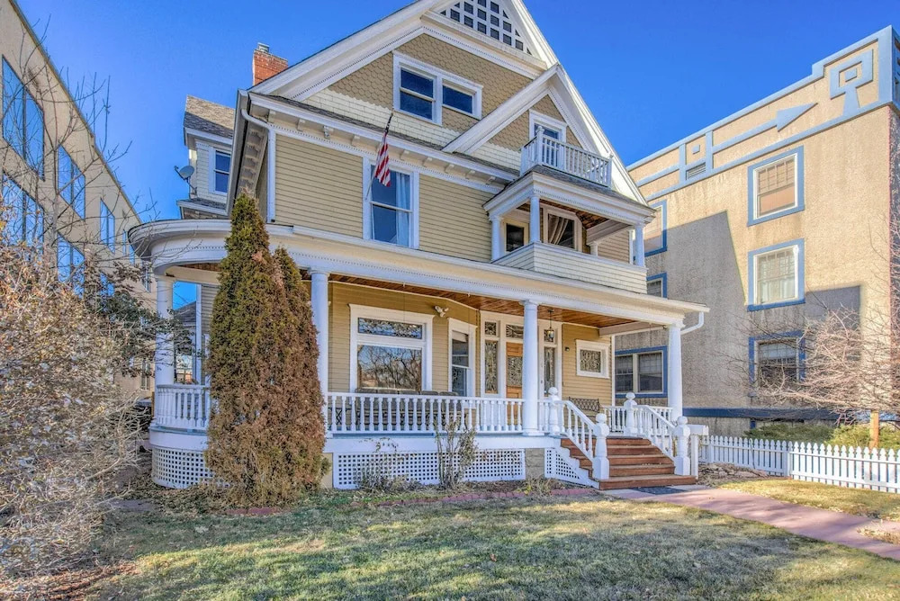 8brdowntownpool Table & Mini Golffoosball — фото
