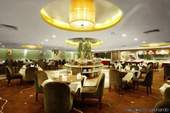 Food & Beverage