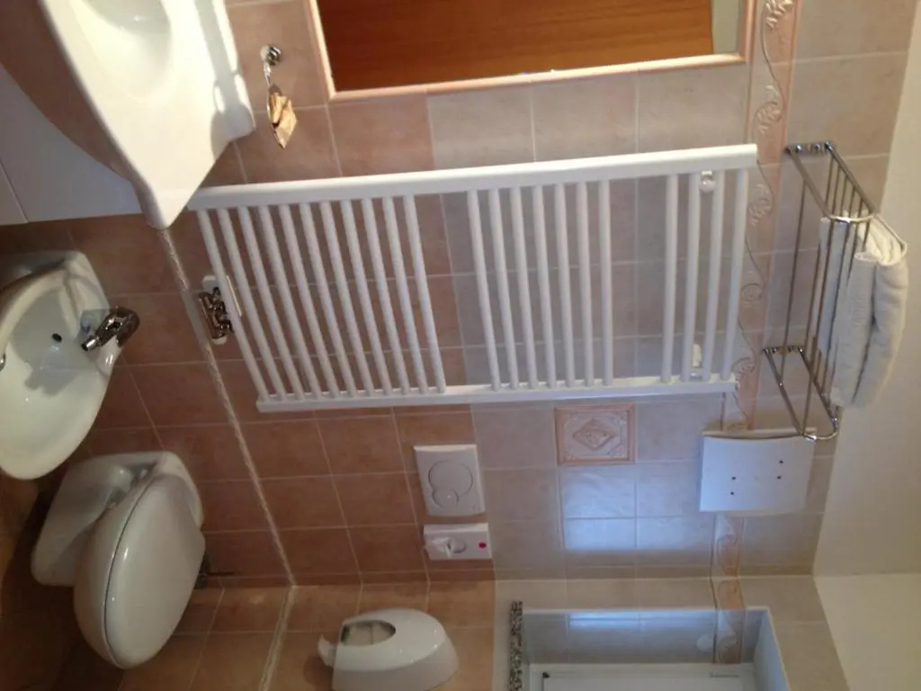 Standard Double room with balcony (full double bed)
