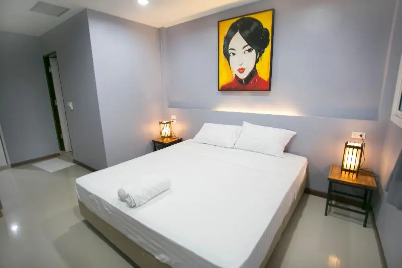Standard Double room (full double bed)