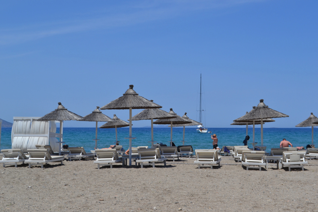 Beach & Waterfront