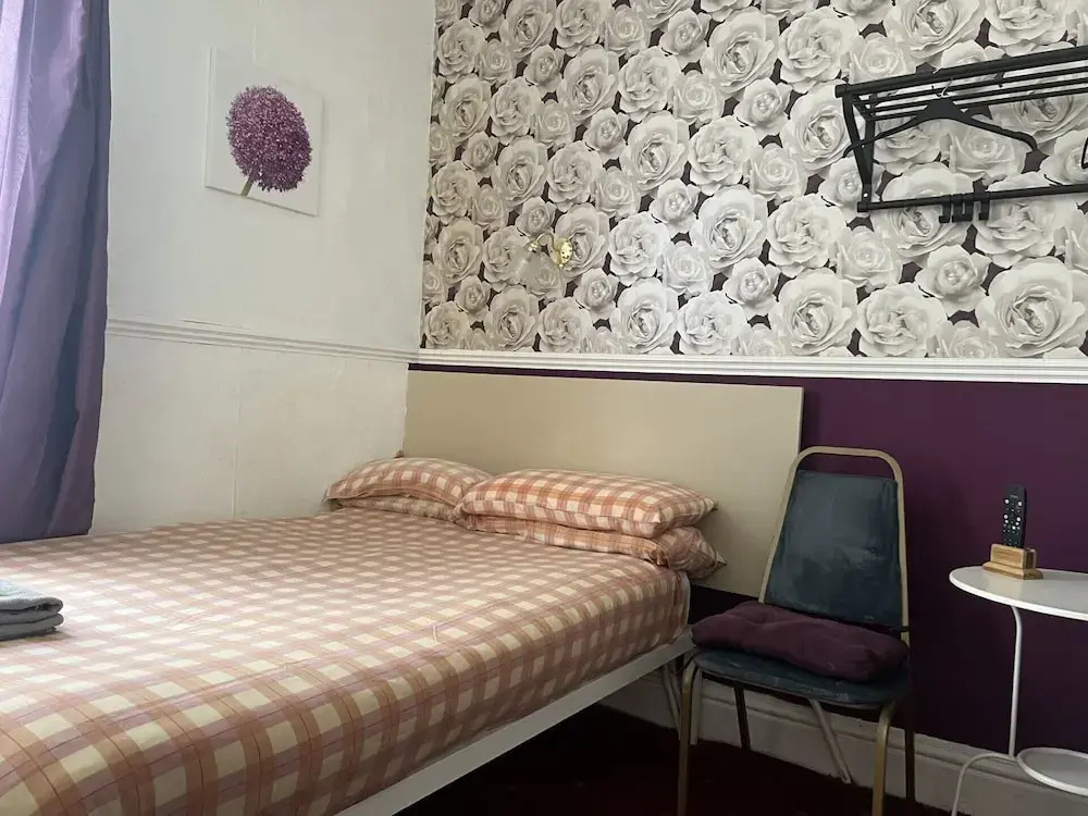 Economy Double room (full double bed)
