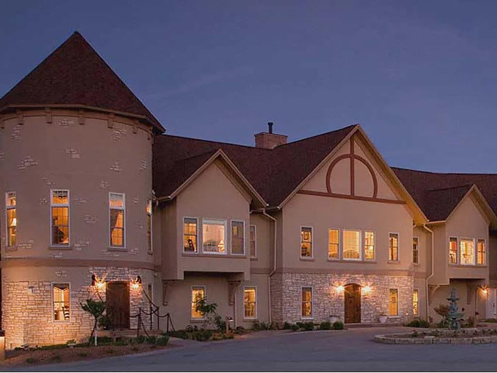 Goldmoor Inn