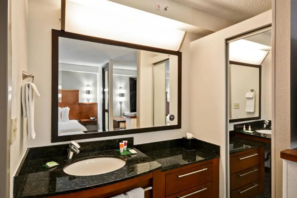 Hyatt Place Baton Rouge/I-10 - Chambres