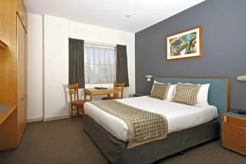 BreakFree Directors Studio - Chambres