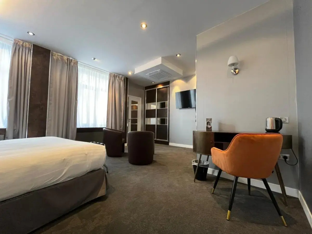 Hotel photo 32