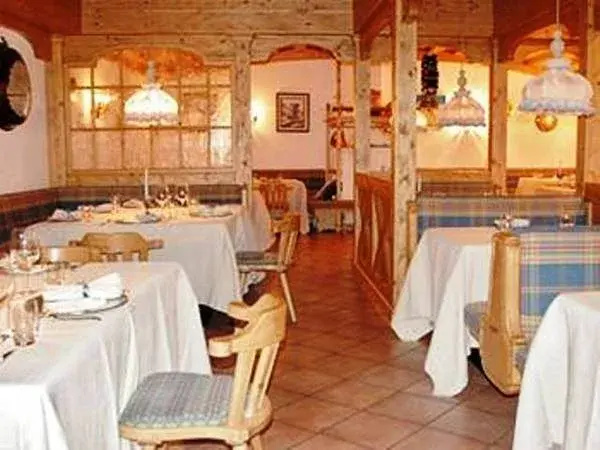 Food & Beverage