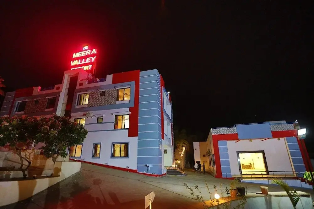 Meera Valley Resort