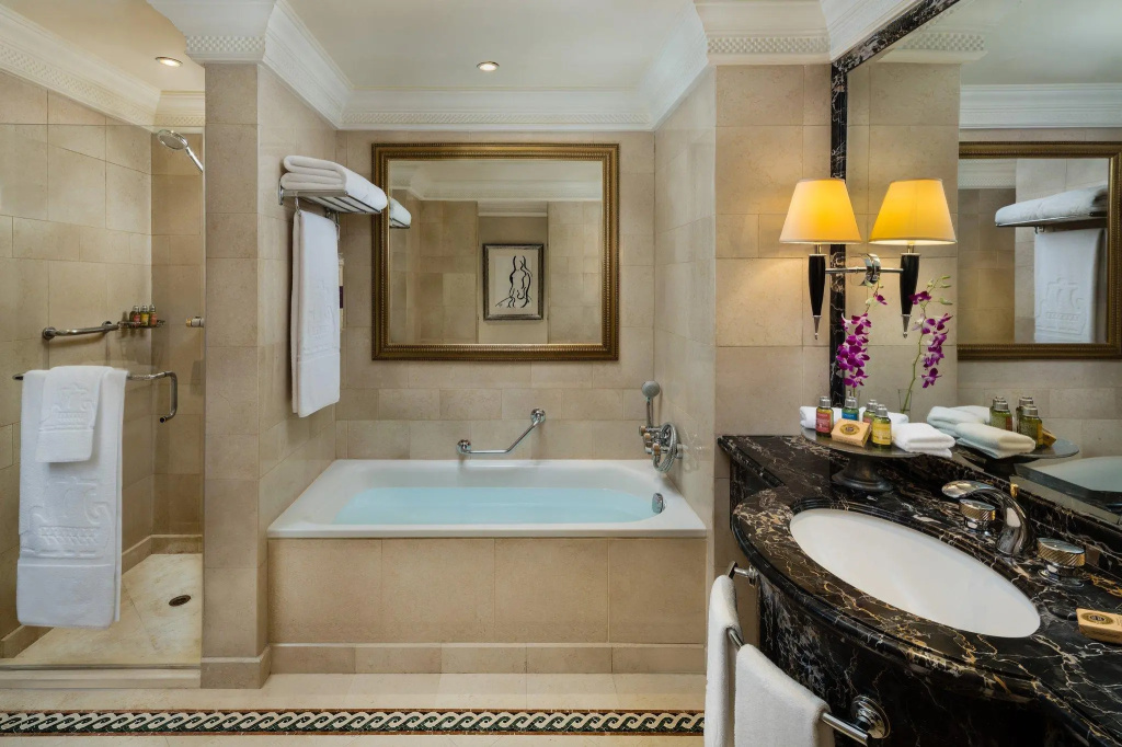 2 Bedrooms Suite with sea view