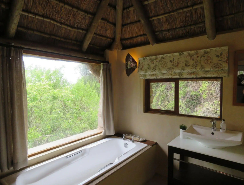 Woodbury Lodge - Amakhala Game Reserve - фото 21