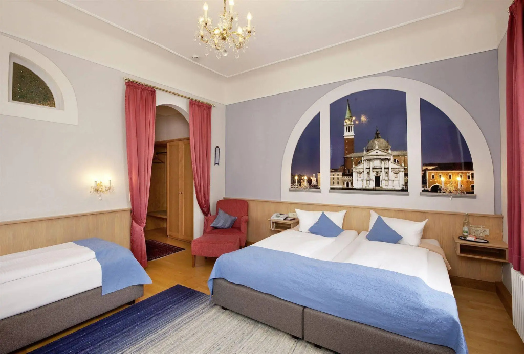 Hotel photo 2