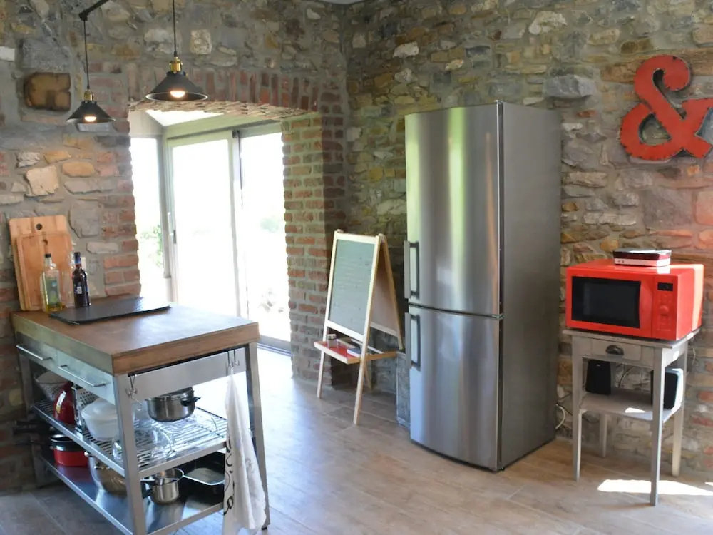 Heritage Holiday Home in Assesse on Hilltop - фото 18