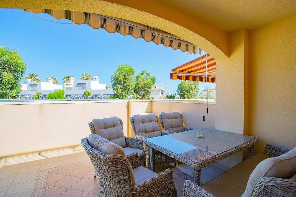 Balcony & Terrace