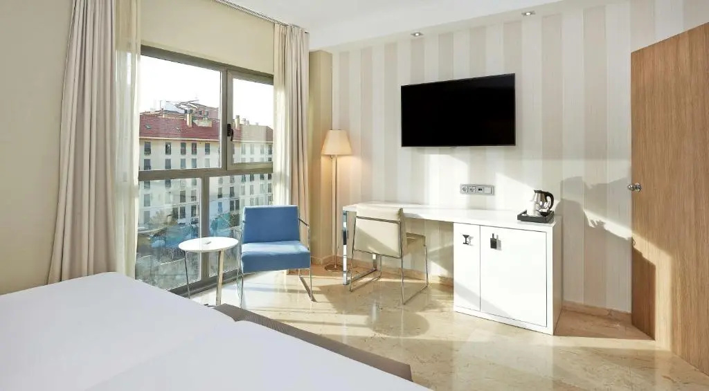 NH Ciudad de Zaragoza - Chambres