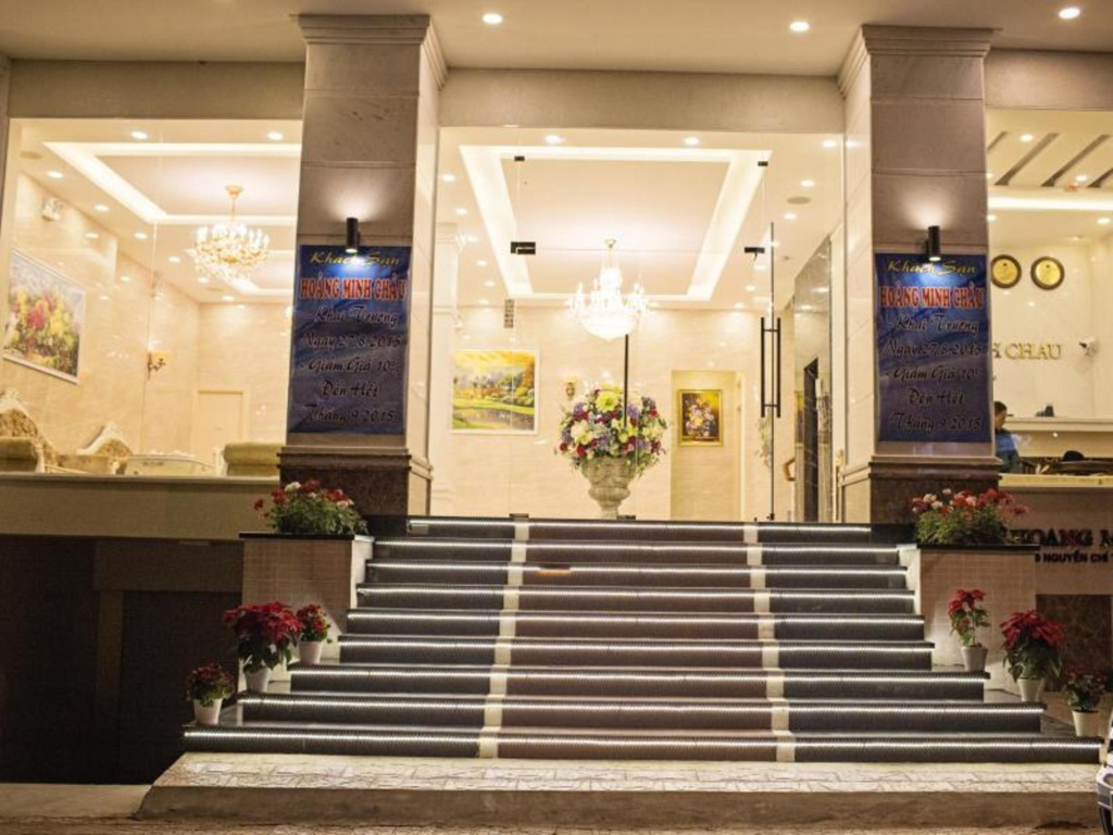 Lobby & Reception