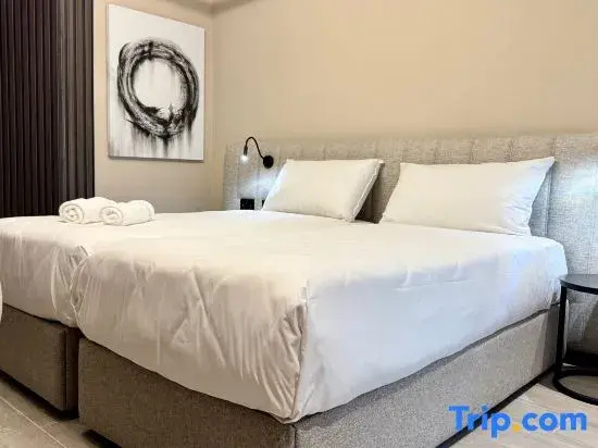 Standard Double room with sea view (full double bed)