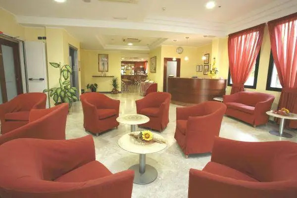 Hotel photo 11