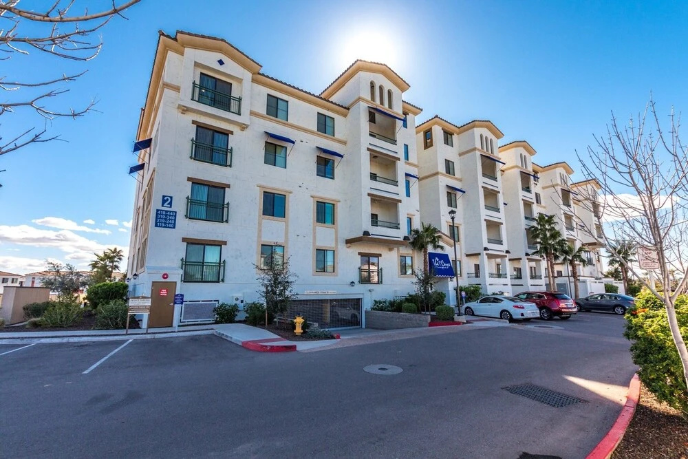 Queen Creek #425 Chandler 3 Bedroom Condo by Redawning