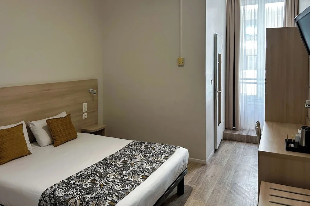 Hôtel Helvétique - Chambres