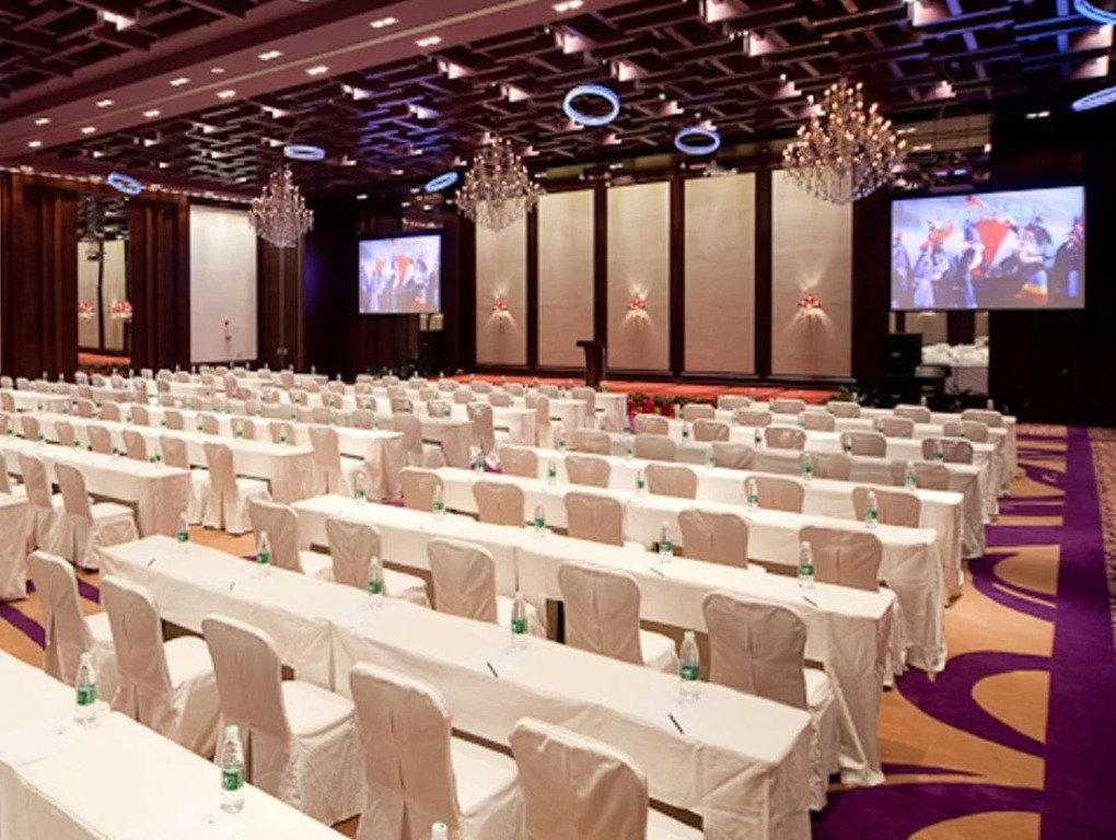 Royal Tulip Luxury Hotel Carat - Guangzhou - фото 15