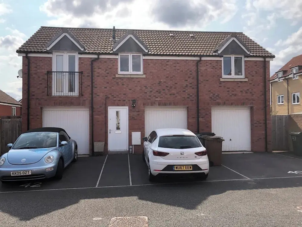 Entire Two Bedroom Detached Coach House