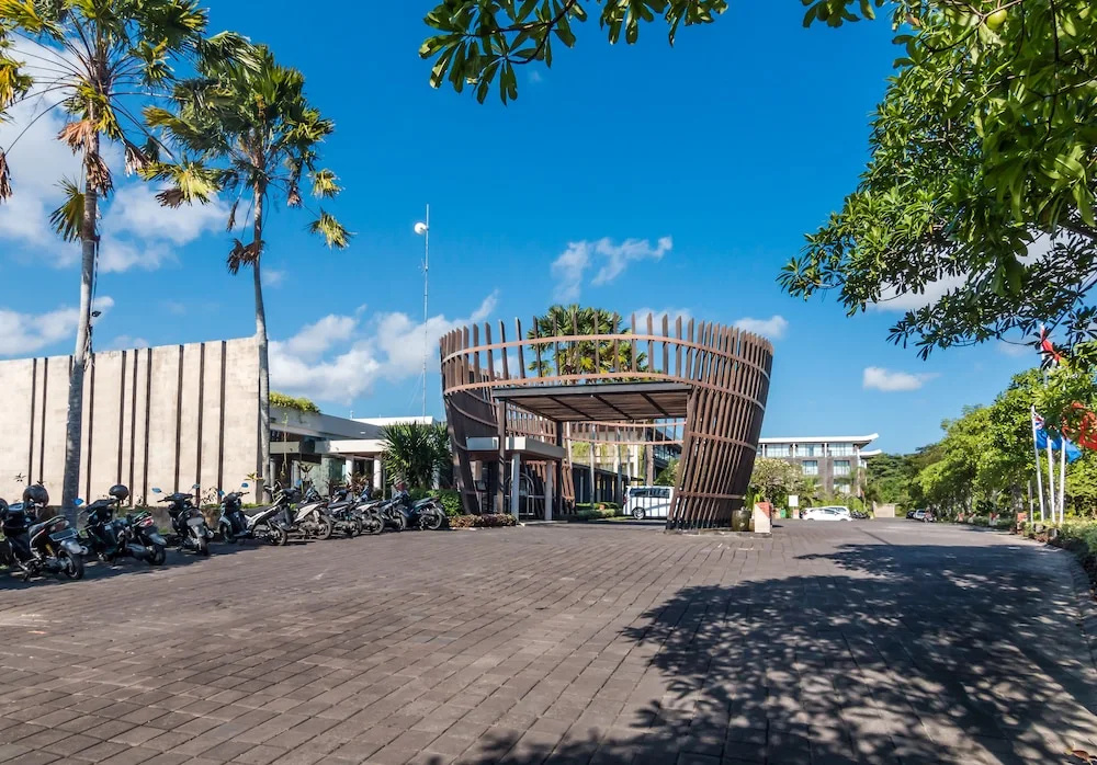 ZEN Premium Uluwatu Complex