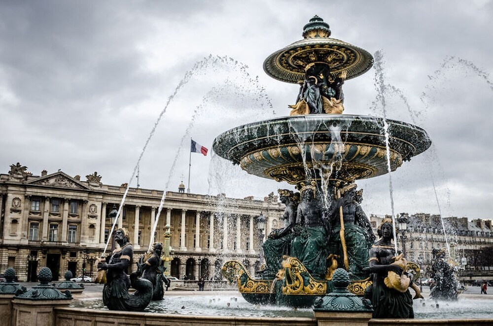 Charming Parisian Apartment Near The Eiffel Tower Apartments