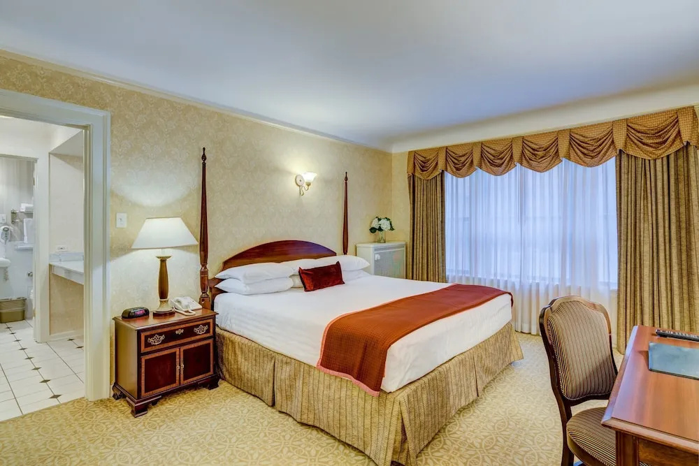 Carleton of Oak Park - Chambres
