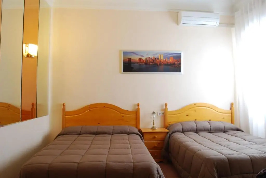Standard Quintuple room