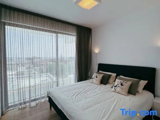 Elegant 2BR Apartment | Large Terrace
