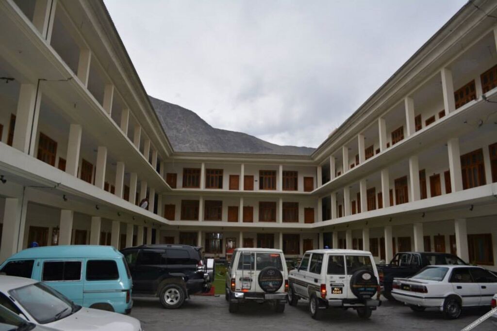 Hotel Shaheen International