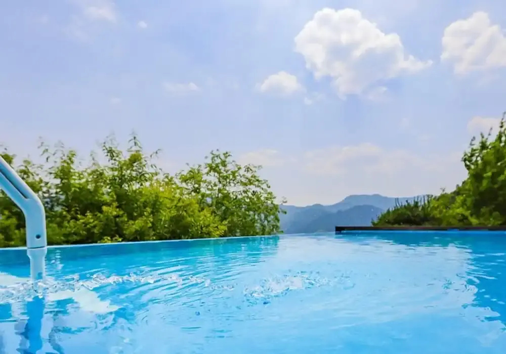 Premium Double Villa with balcony (full double bed)