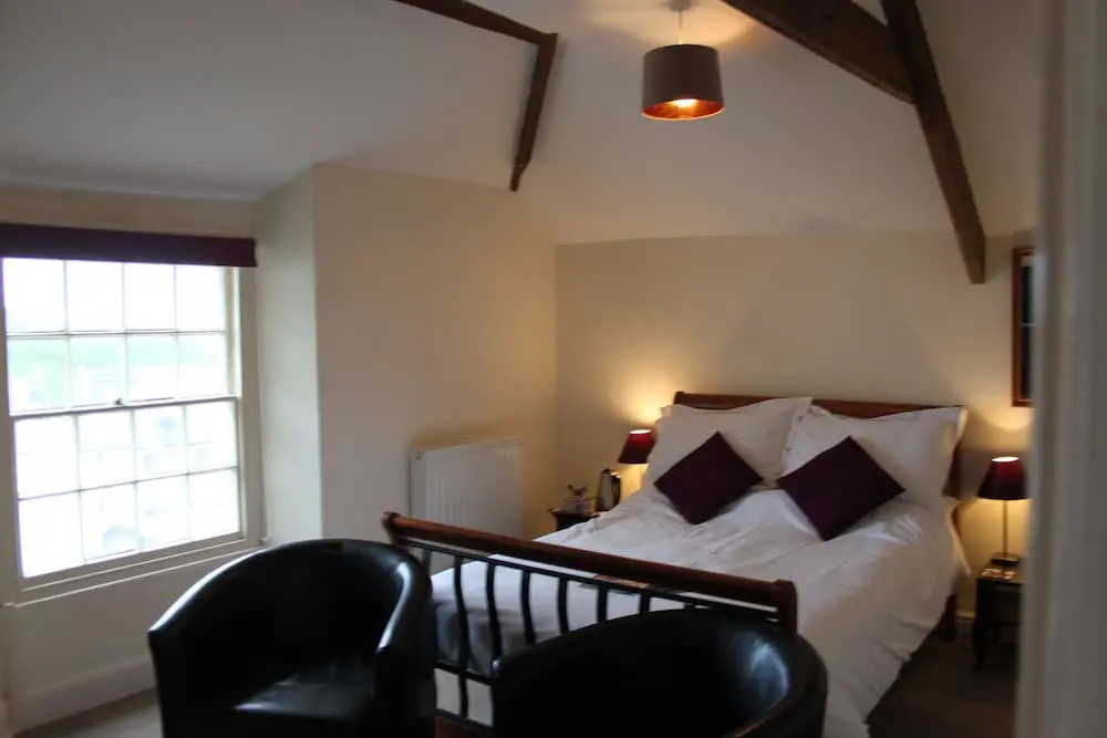Superior Double room with sea view (full double bed)