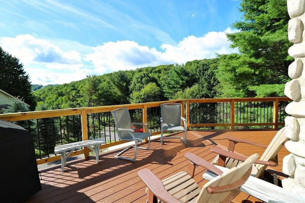 Koby 4 Bedroom Home by Redawning