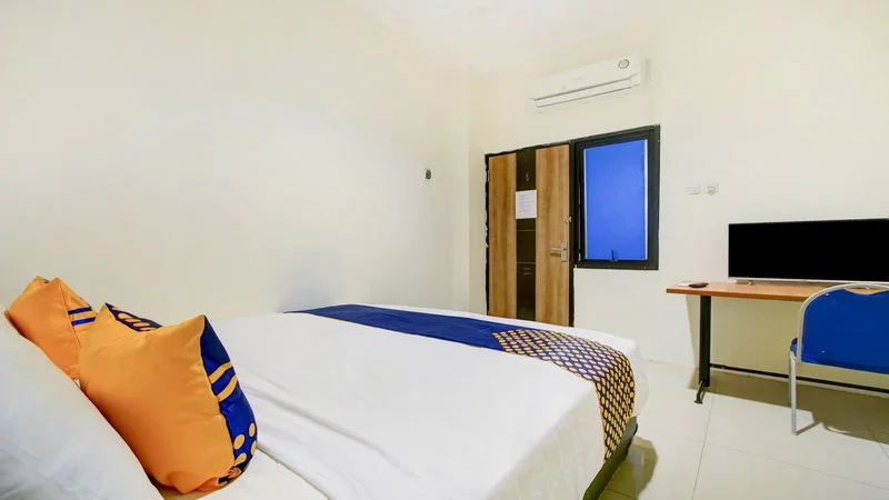 Standard Double room (full double bed)