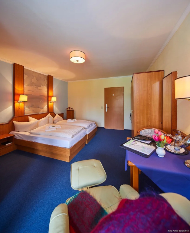 Comfort room
