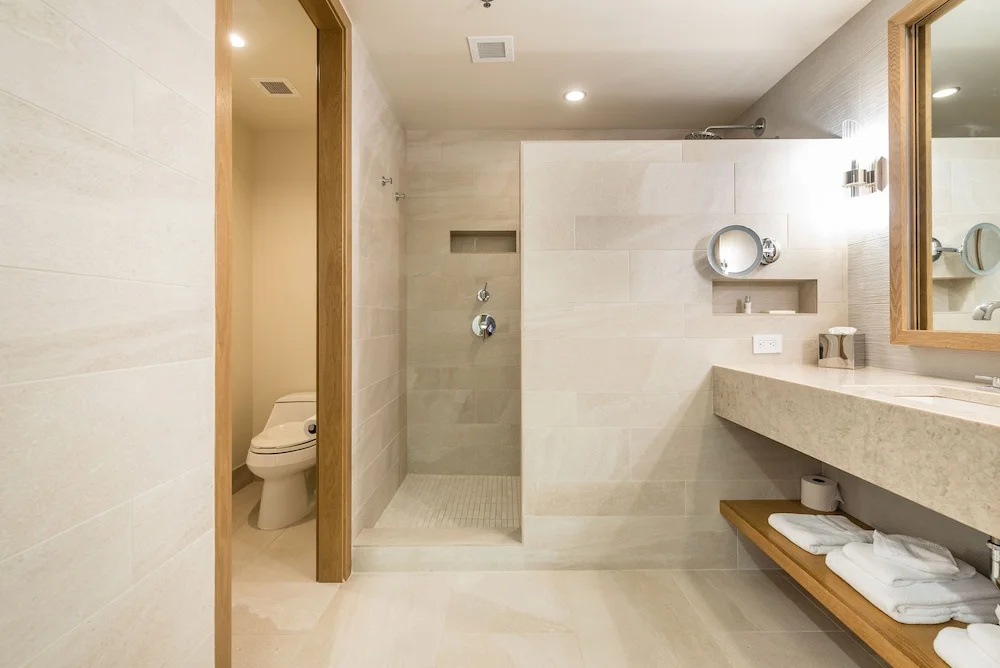 Premier room