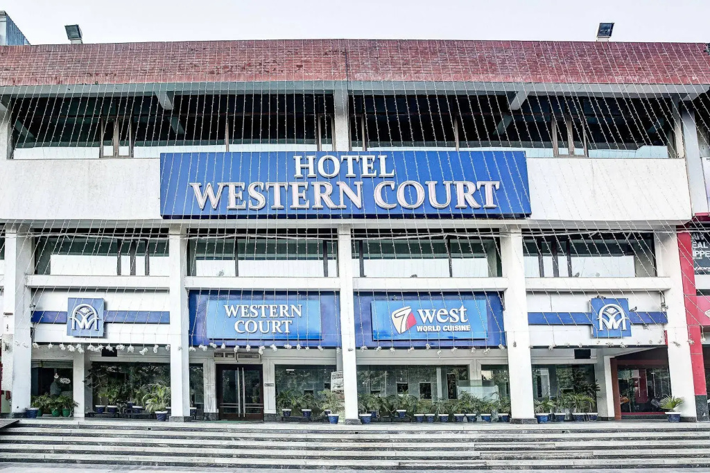 Hotel Western court Chandigarh