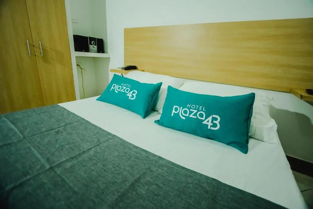 Hotel Plaza 43 - Chambres