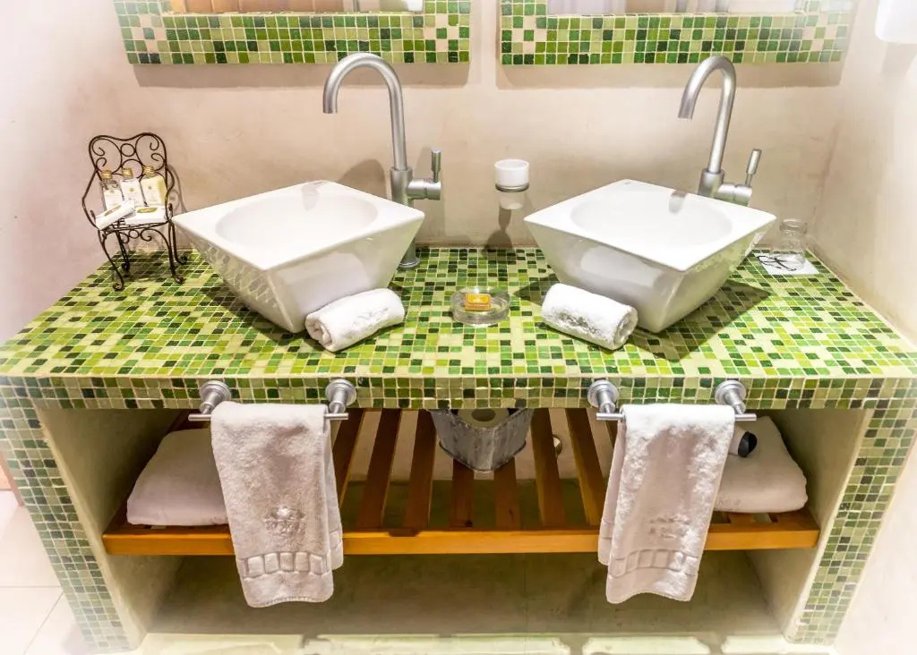 Lirolay Suites - Chambres
