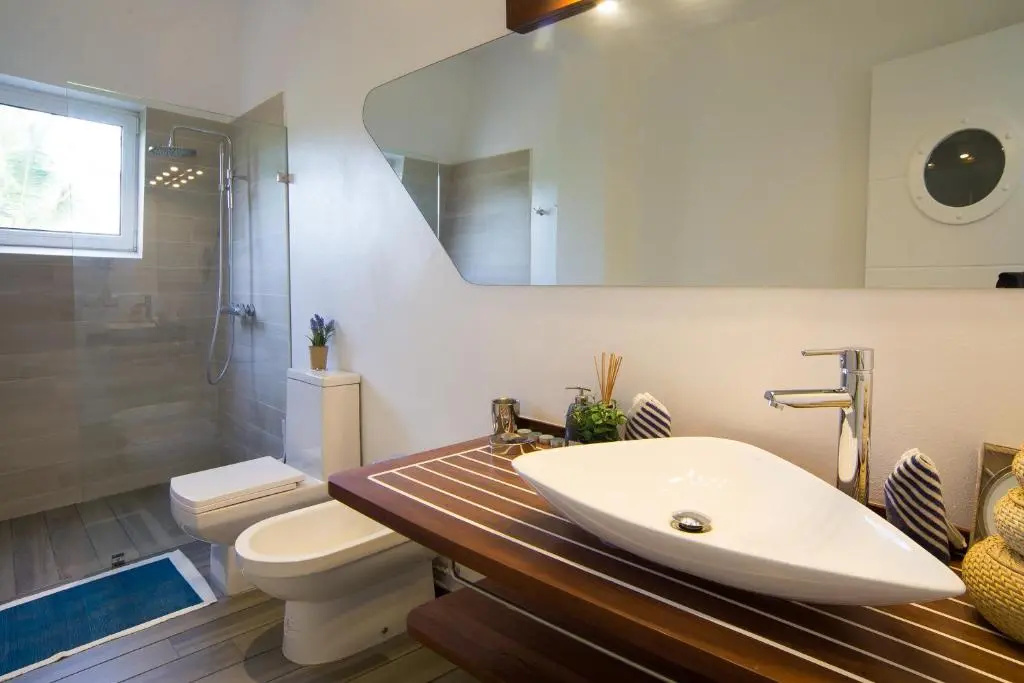 Puerto Plaza Hotel & Shops  - Chambres