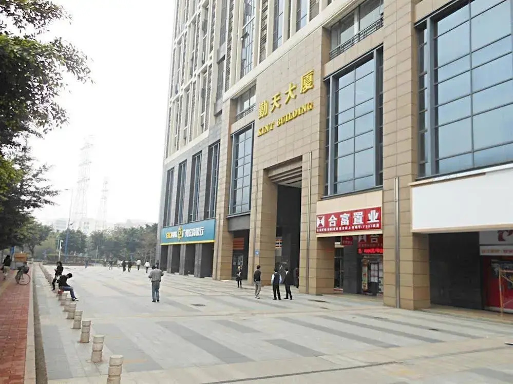 Laiwei Qintian E Apartment Hotel