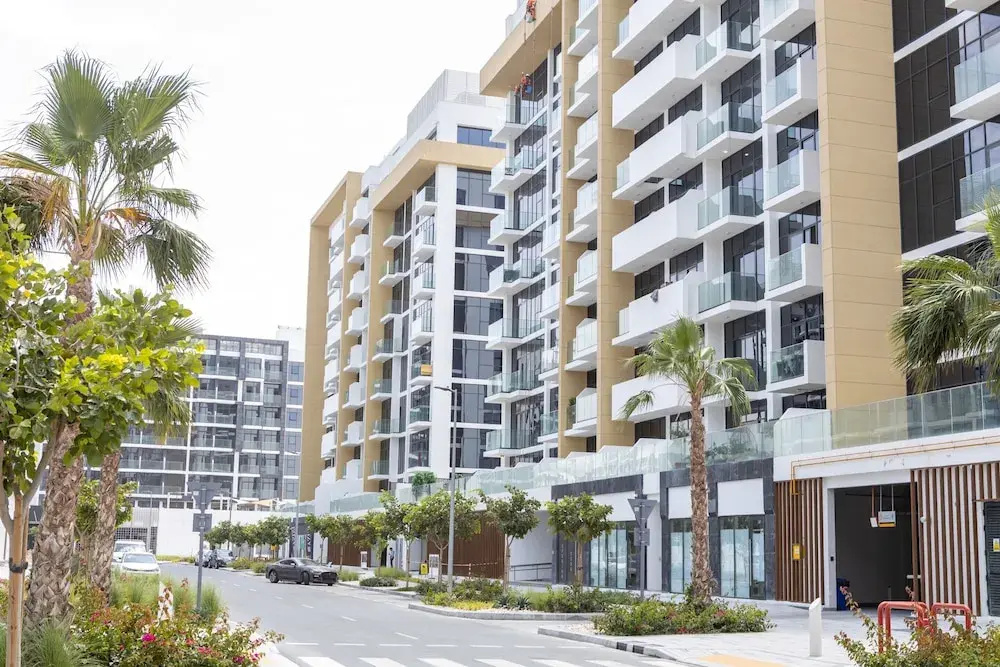 Nasma Holiday Homes - Azizi Riviera